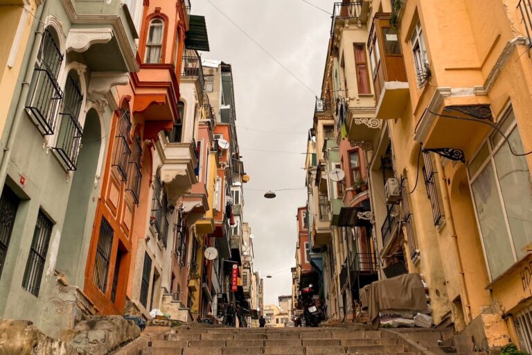 İstanbul Gezi Rehberi : Fatih`in Tarihi Semtleri