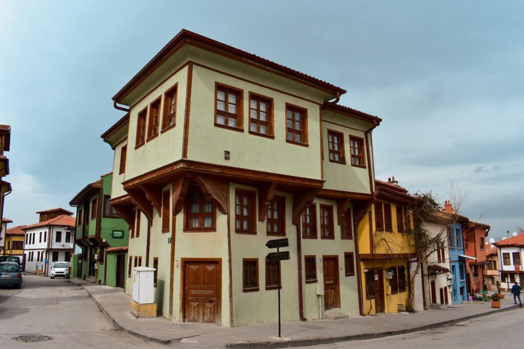 Odunpazari-Evleri-Eskisehir-1024x683 Eskişehir`de Gezilecek Yerler